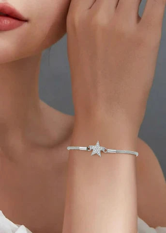 Bracelets & Bangles